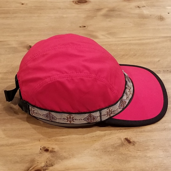 Kavu Hat Red Size S Adjustable Lightweight Outdoor Hiking Polyester Panel - Picture 4 of 9